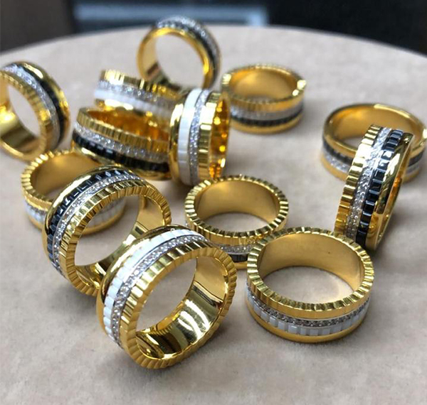 bangle