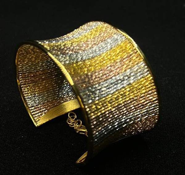 bangle